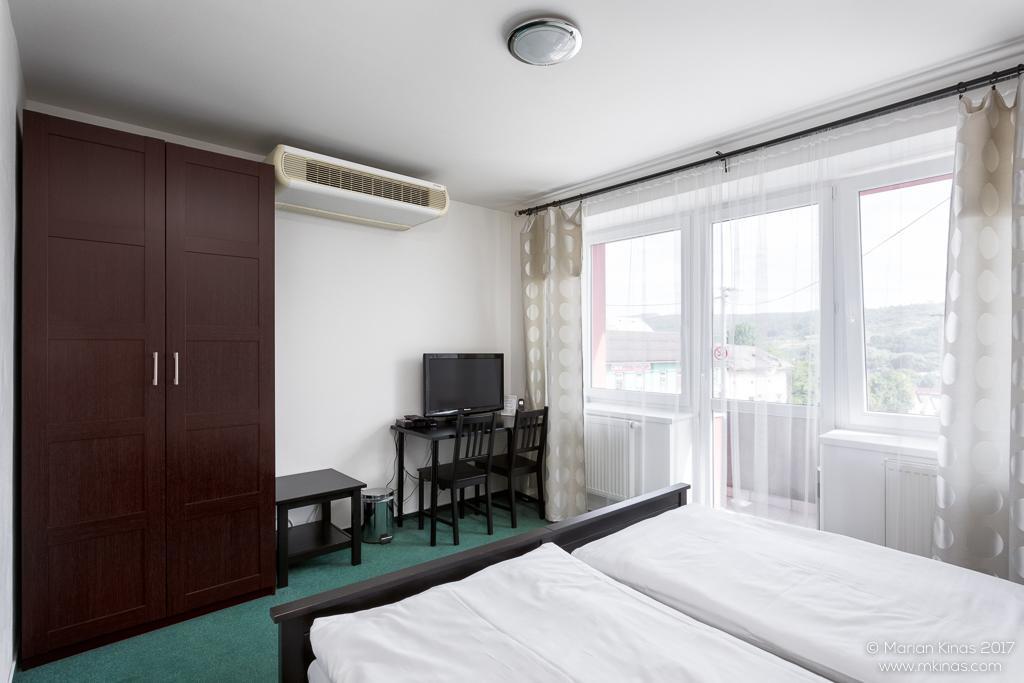 Garni HOTEL Fellini Žiar nad Hronom Esterno foto