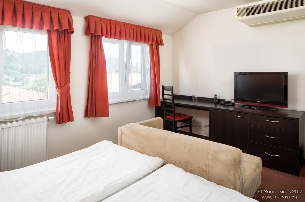 Garni HOTEL Fellini Žiar nad Hronom Esterno foto