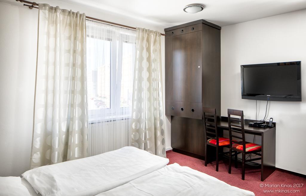 Garni HOTEL Fellini Žiar nad Hronom Esterno foto
