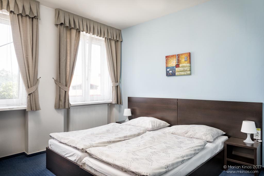Garni HOTEL Fellini Žiar nad Hronom Esterno foto